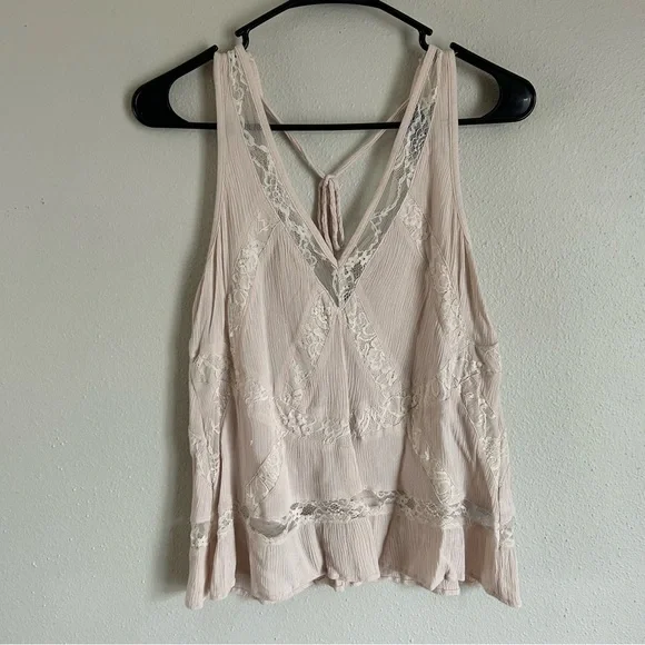 American Eagle Lace Trimmed Tank Top - Picture 1 of 4